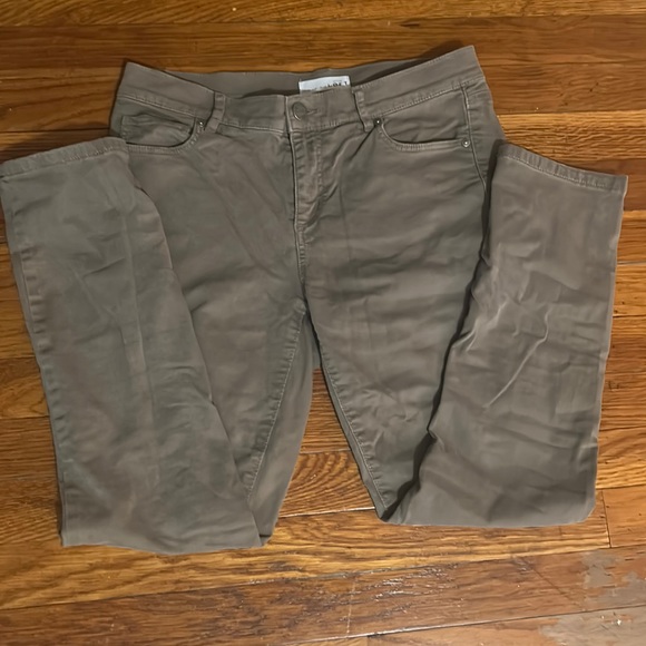 LOFT Hunter Green Skinny Crop size 27/4 - Picture 2 of 5